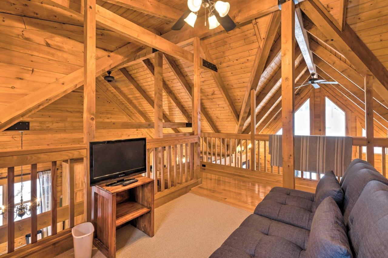 Timber Lodge Cabin - Relax Or Get Adventurous! McGaheysville Exterior photo